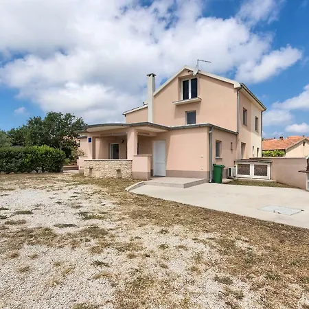 Marlera Apartament *