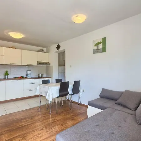 Marlera Apartament *